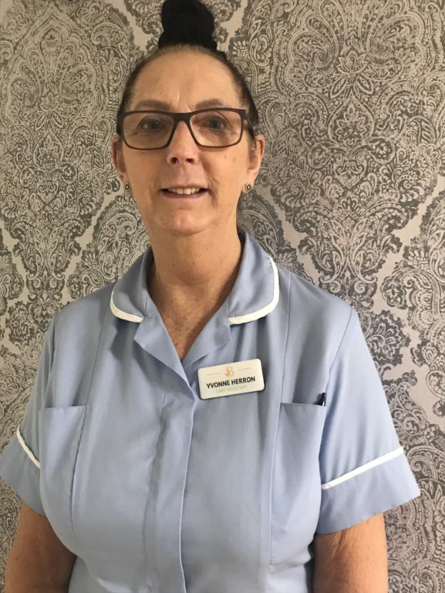 yvonne herron - care - assistant head shot